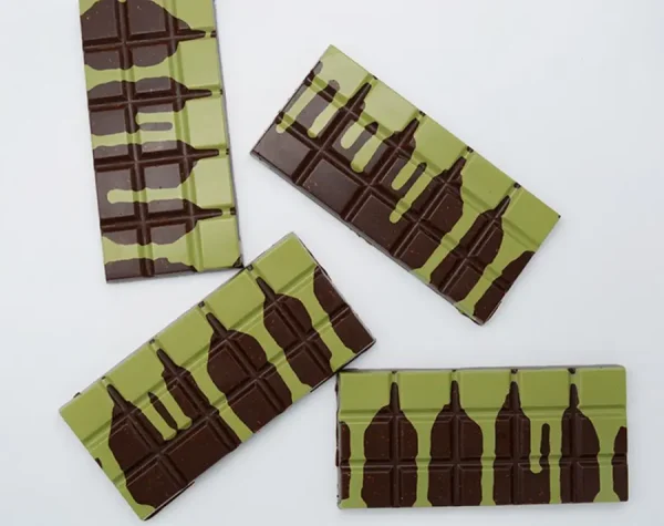 Cardamon Spice Vegan Drip Mushroom Chocolate Bar Cardamon Spice Vegan Drip Mushroom Chocolate Bar