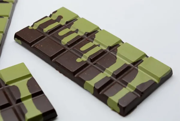 Cardamon Spice Vegan Drip Mushroom Chocolate Bar Cardamon Spice Vegan Drip Mushroom Chocolate Bar