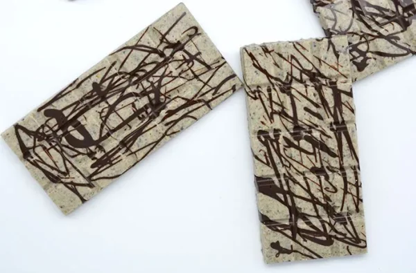 Cookies & Cream Dreams Mushroom Chocolate Bar